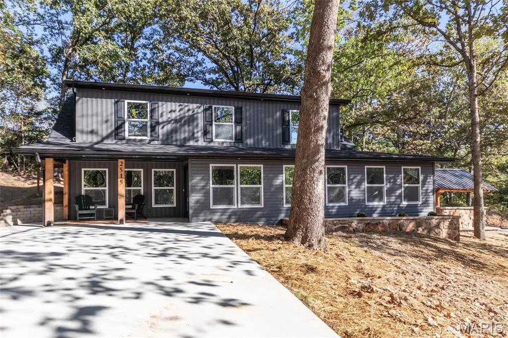 2515 N Dewalt DR, Festus, MO 63028