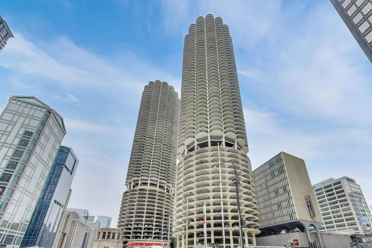 300 N State ST #3106, Chicago, IL 60654