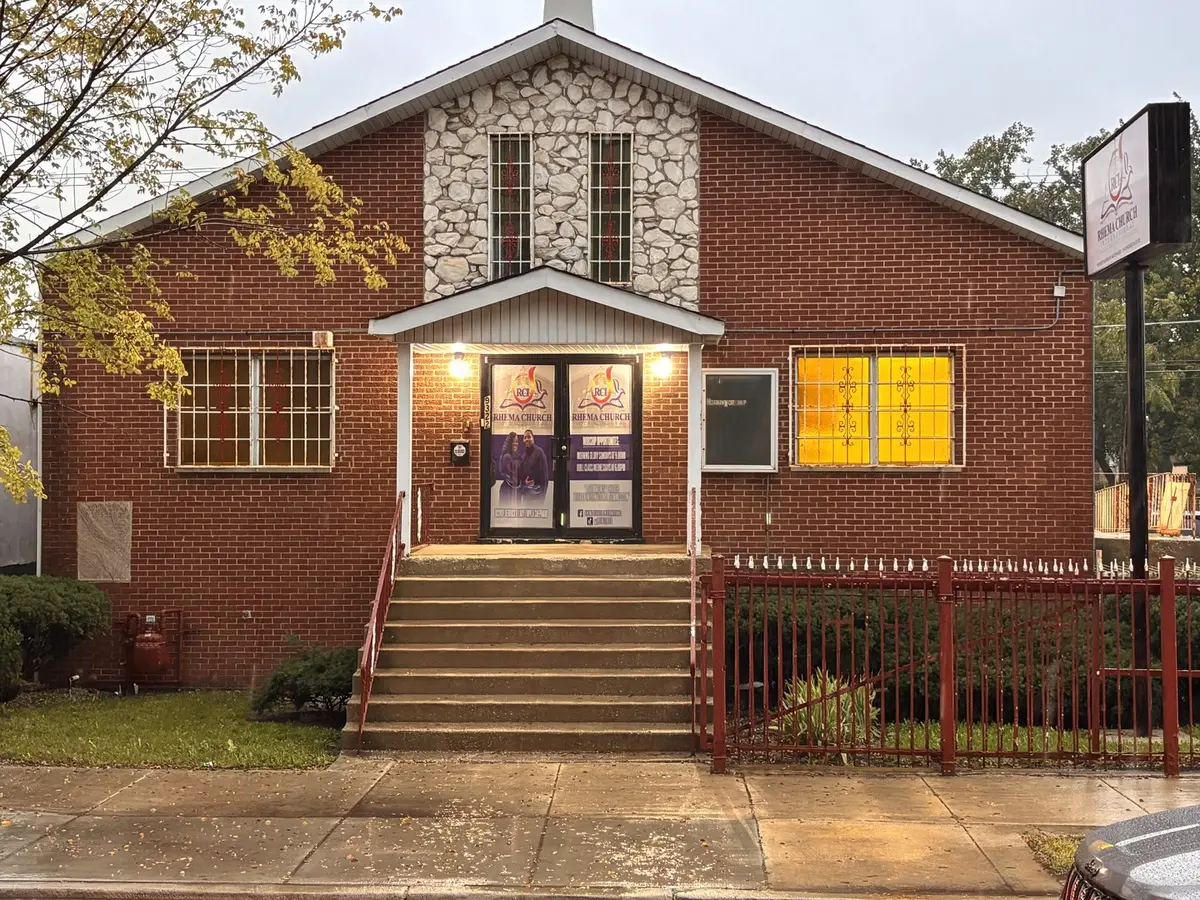 9322 S Halsted ST, Chicago, IL 60620