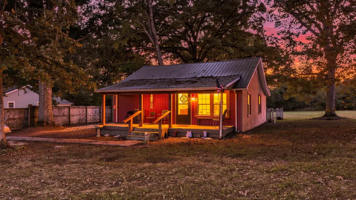 502 E Monroe St, Tullahoma, TN 37388
