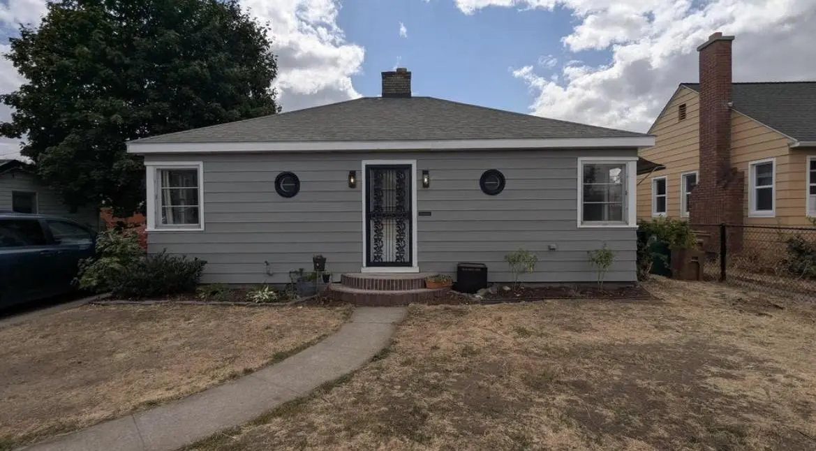 1108 E Wellesley Ave, Spokane, WA 99207