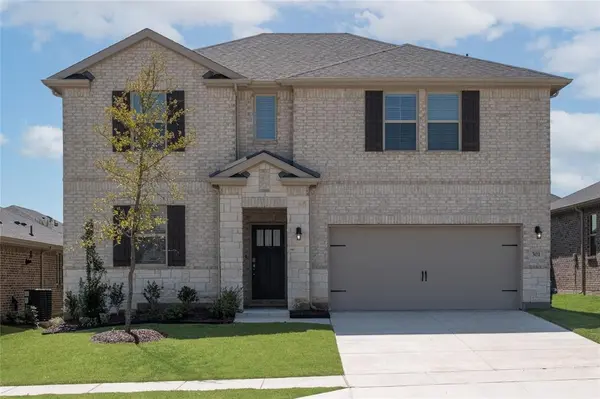 301 Thorn Creek Drive, Anna, TX 75409