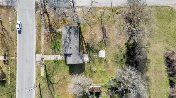 901 Johnson Street, Terrell, TX 75160