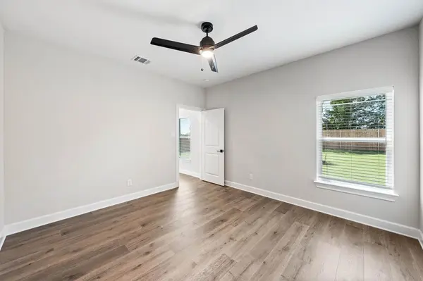 1013 Pecan Place, Hutchins, TX 75141