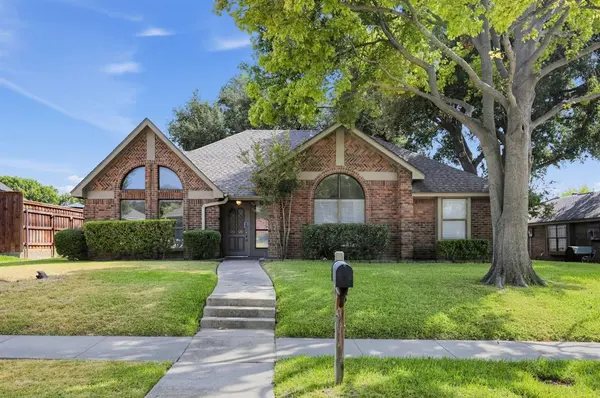 2120 Springwood, Carrollton, TX 75006