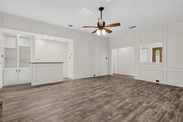 2120 Springwood, Carrollton, TX 75006