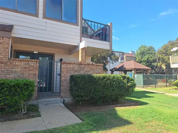 2309 Balsam Drive #K103, Arlington, TX 76006
