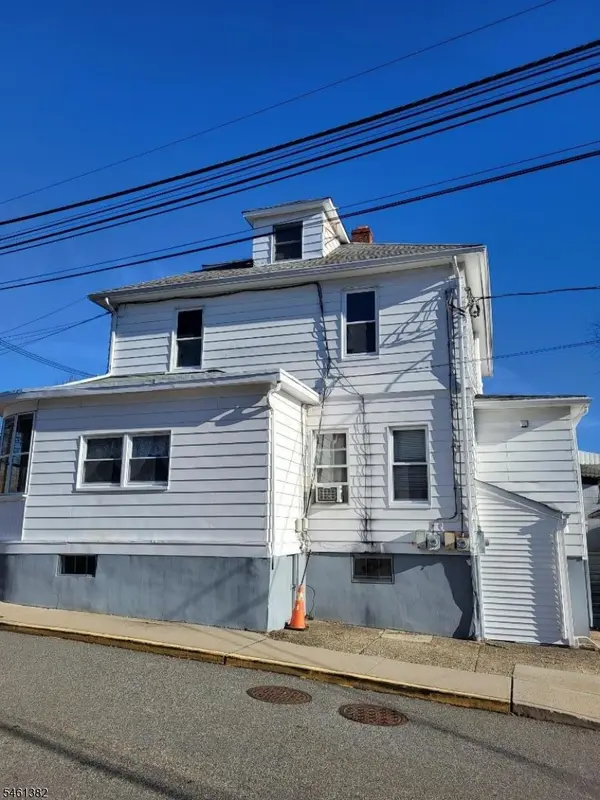 56 Maple Ave, Rockaway Boro, NJ 07866