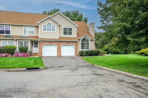 99 Castle Pointe Blvd, Piscataway Twp., NJ 08854