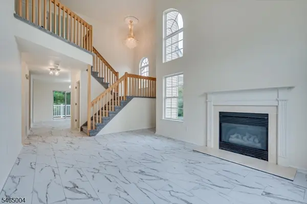 99 Castle Pointe Blvd, Piscataway Twp., NJ 08854