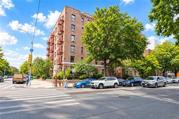 8814 Bay Pkwy #6C, Brooklyn, NY 11214