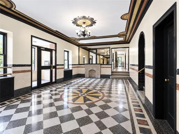 8814 Bay Pkwy #6C, Brooklyn, NY 11214