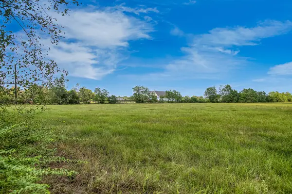37280 Clapp RD, Brookshire, TX 77423