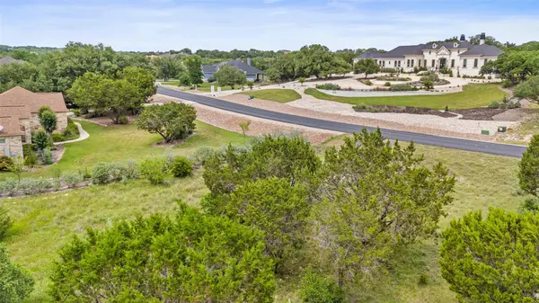 2542 Black Bear DR, New Braunfels, TX 78132
