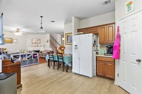 904 Elmwood DR, Georgetown, TX 78628