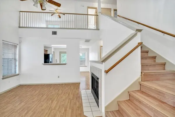 1405 Scottsdale DR, Leander, TX 78641