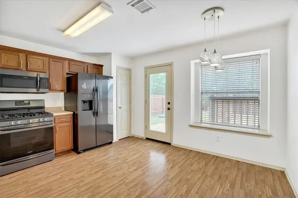 1405 Scottsdale DR, Leander, TX 78641