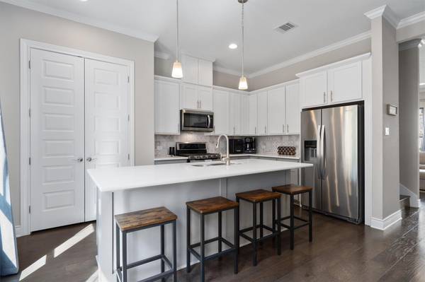 308 Adams ST, Georgetown, TX 78628