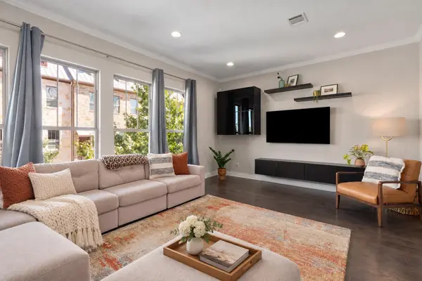 308 Adams ST, Georgetown, TX 78628