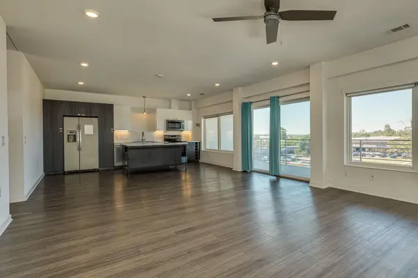 4361 S Congress Ave #401, Austin, TX 78745