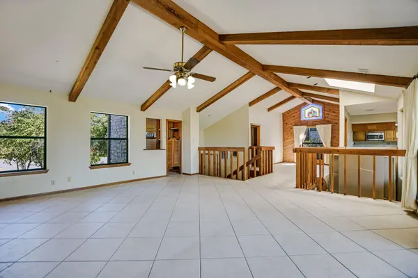 5203 Doe Valley LN, Austin, TX 78759