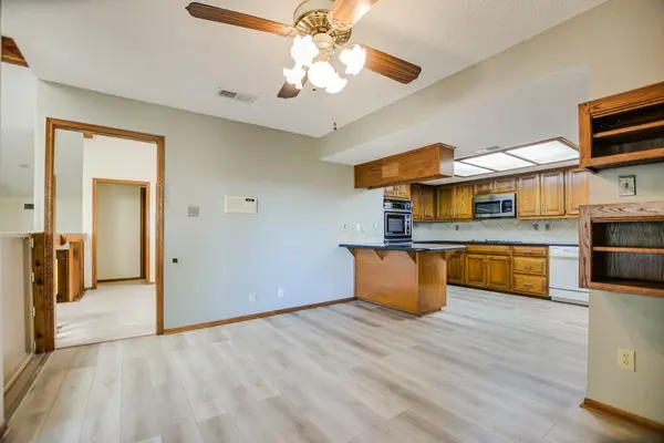 5203 Doe Valley LN, Austin, TX 78759