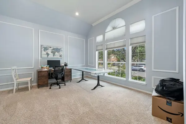 10416 Walpole LN, Austin, TX 78739