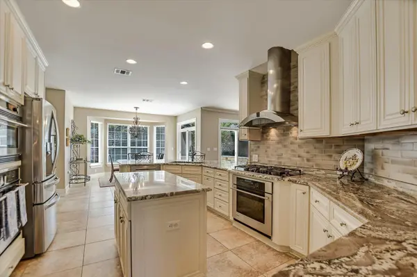 214 Goose Island DR, Georgetown, TX 78633