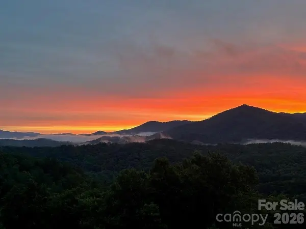 5013 Needmore RD, Bryson City, NC 28713