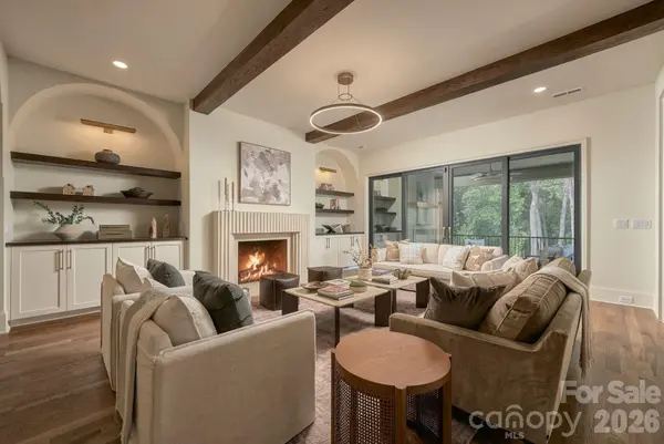 122 Lansdowne RD, Charlotte, NC 28270