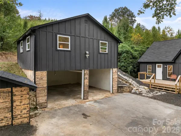 1277 Henson Cove RD, Canton, NC 28716