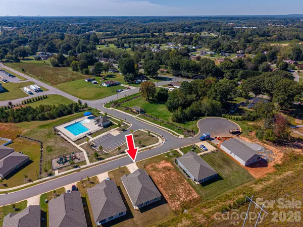 1021 Foxberry LN, Maiden, NC 28650