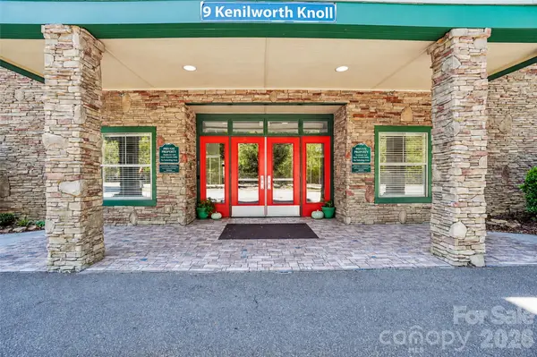 9 Kenilworth KNLS #201, Asheville, NC 28805