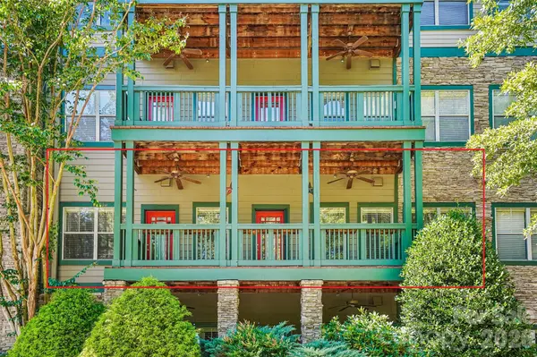 9 Kenilworth KNLS #201, Asheville, NC 28805