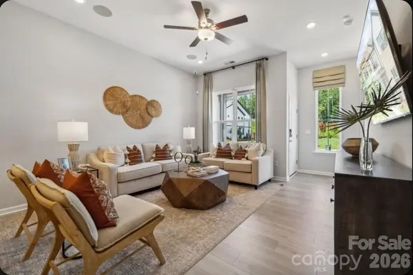 21230 Lake Run DR, Charlotte, NC 28278