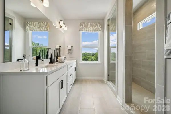 21238 Lake Run DR, Charlotte, NC 28278