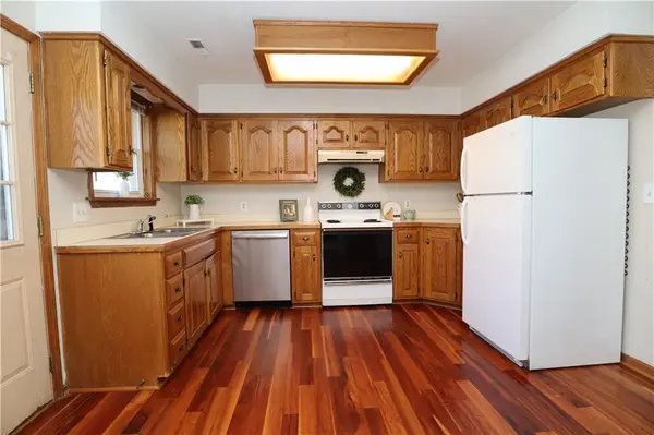 1014 Locust ST, Eudora, KS 66025