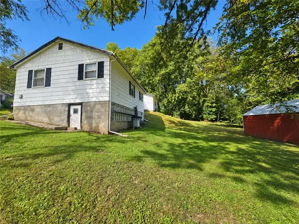 109 N Market ST, Rock Port, MO 64482