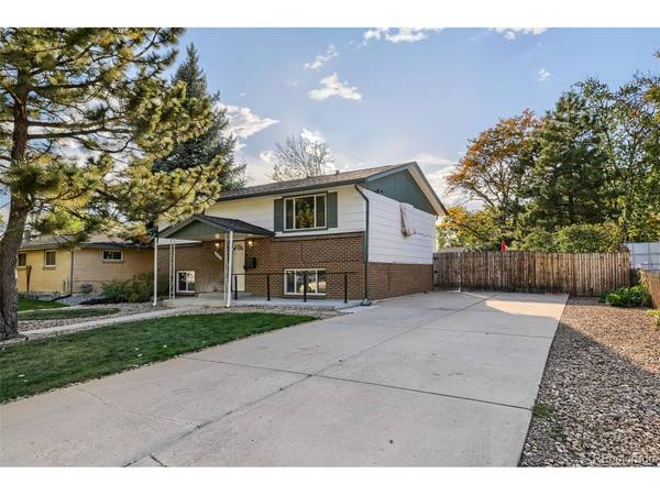 8427 Sheridan, Arvada, CO 80003