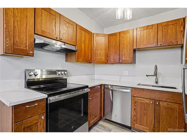 2120 S Vaughn #102F, Aurora, CO 80014