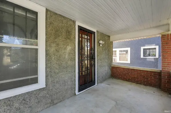 2907 Broadway ***, Fort Wayne, IN 46807-1504