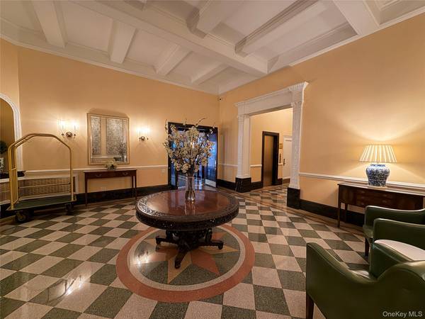 1235 Park AVE #6D, New York (manhattan), NY 10128