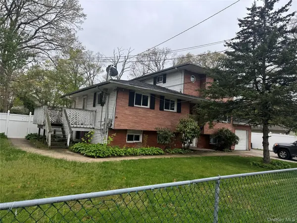 26 jefferson AVE, Amityville, NY 11701
