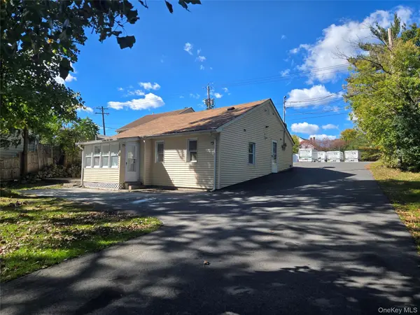 21 Fair AVE, Middletown, NY 10940