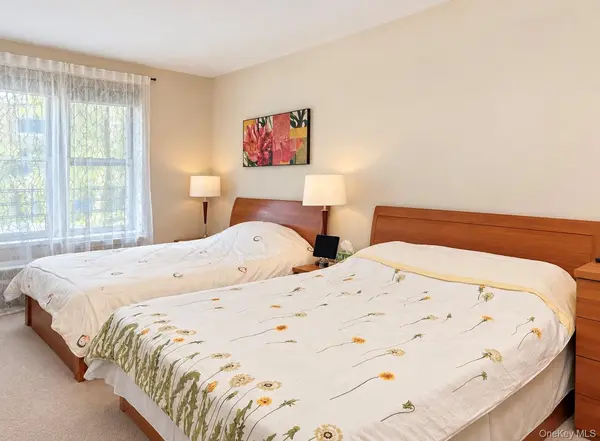 14215 FRANKLIN #2D, Flushing, NY 11355