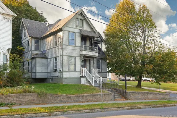 97 Maple AVE, Catskill, NY 12414