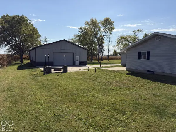 306 2nd ST, New Market, IN 47965