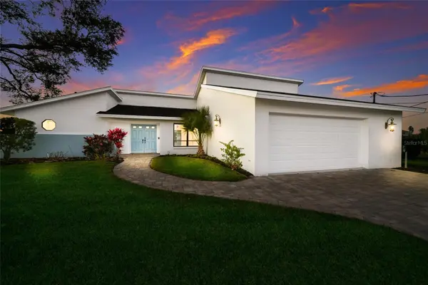 5424 AMERICA DR, Sarasota, FL 34231