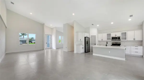 8181 TECUMSEH CIR, Port Charlotte, FL 33981
