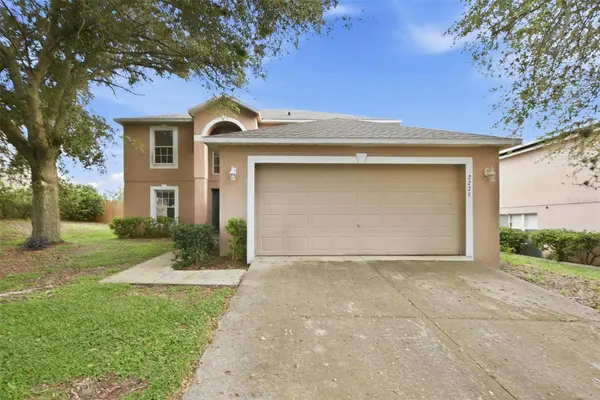 2228 SANDRIDGE CIR, Eustis, FL 32726
